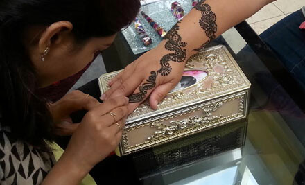 threading service or henna tattoos grabone threading service or henna tattoos grabone