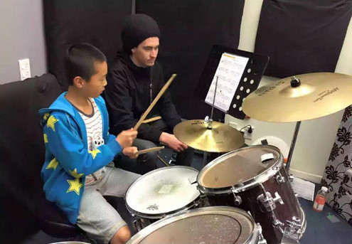 10-Week Beginner Drum Group Lessons incl. Registration Fee - Two Auckland Locations - Available for Different Age Groups - Valid from 3rd February 2025