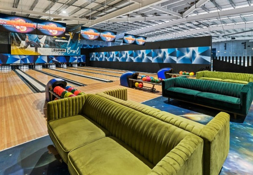 Flipping Fun Package for Four People incl. Inflatable Pass, Ten-Pin Bowling & a 30-Minute Unlimited Arcade Pass - Valid Friday, Saturday or Sunday Only