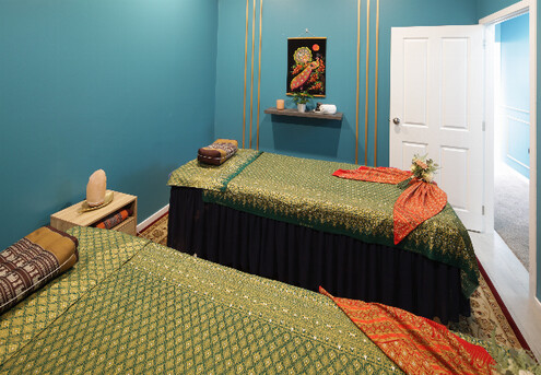 Authentic Thai Signature Massage & Spa Treatment incl. Full Body Massage, Head Massage, Hot Stones Therapy & More - Options for 60 or 90 Minutes, & for One or Two People