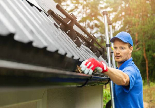 Home Window Cleaning Service - Options for Internal or External Windows up to a Four-Bedroom Single-Level House - Gutter Cleaning Service Also Available