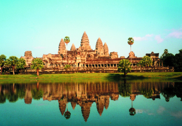 Per-Person Twin-Share for a 16-Day Tour of Vietnam & Cambodia incl. Accommodation, Domestic Airfares, Meals & More