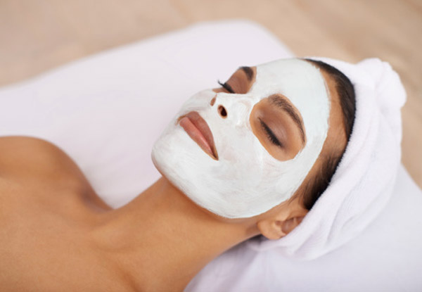 Glycolic C Facial Rejuvenation Peel - Option for a La Clinic Express Facial or a La Clinica Full Facial