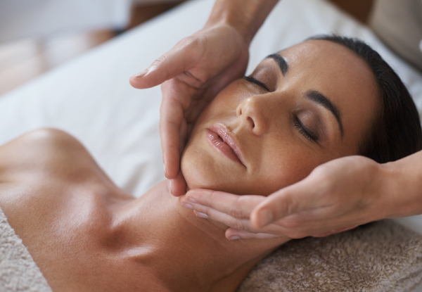 60-Minute Spring Rejuvenation Package incl. Deep Hydration Facial & Massage for One Person