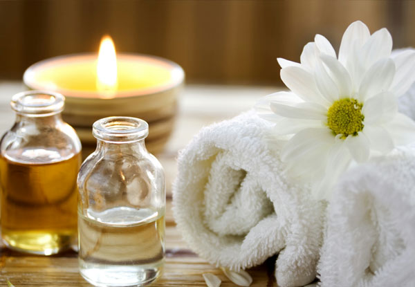 60-Minute Aromatherapy Manuka Oil Massage