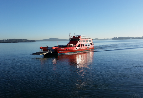 Return Ferry Trip to Waiheke incl. One Car & up to Four Adults