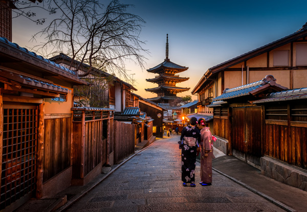 Per-Person Twin-Share for 10 Day Highlights of Japan Tour incl. English Speaking Guide, Bullet Train from Osaka to Kyoto, Visits Tokyo, Mount Fuji & More