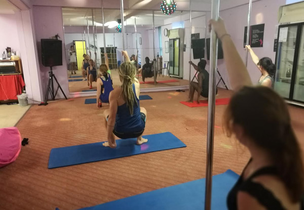 Four-Week Pole Dancing Beginners Course -
 Option for a Pole Fitness Beginners Course