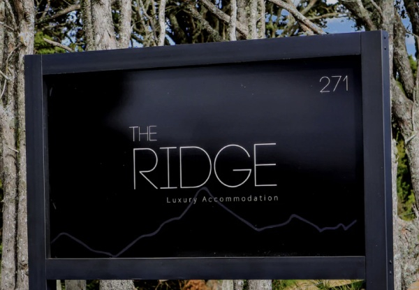 Luxury Getaway Accommodation at The Ridge Mangawhai incl. Late Checkout - Options for Three, Four & Five Villas