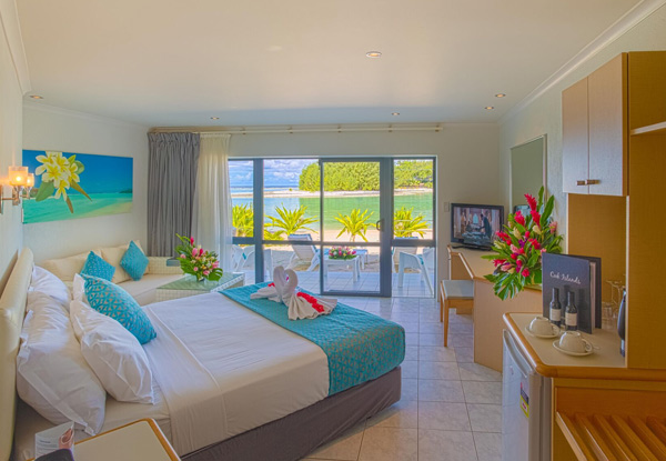 Seven-Night Romantic Honeymoon Stay at Muri Beach Club Hotel for Two People incl. Daily Tropical Buffet Breakfast, Lovers Indulgence Gift Pack on Arrival, 30-Minute Romantic Island Couples Massage, Private Island Picnic Lunch & More