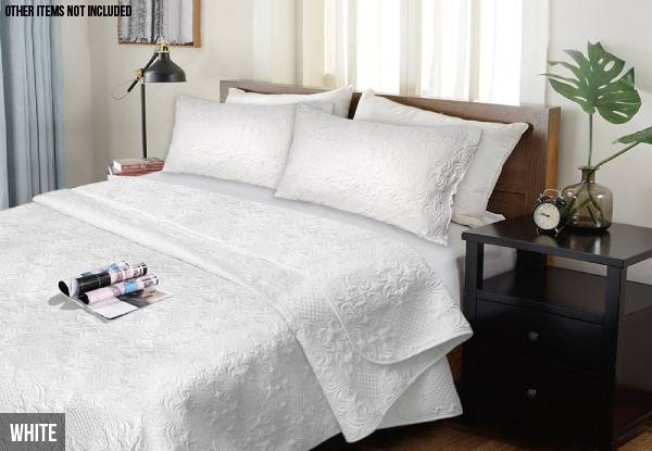 Three-Piece Ultrasonic Comforter Set - Two Sizes & Five Colours Available