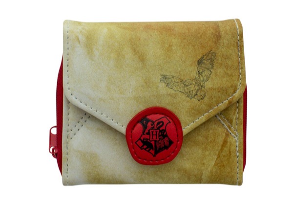 Harry Potter Product Range - Options for Wallet or Notebook