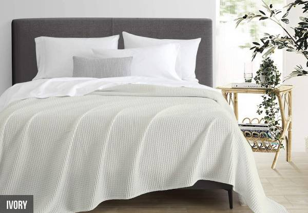 Ramesses Ultra-Soft 100% Egyptian Cotton Summer Weight Waffle Blanket - Two Sizes & Four Colours Available
