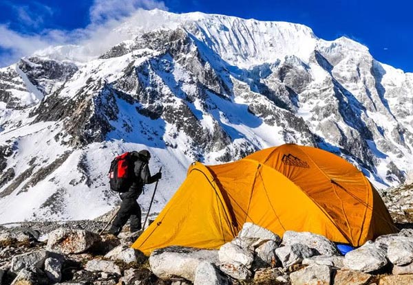 $999pp Twin Share for a 15-Day Mt Everest Base Camp Trek incl. Accommodation, Necessary Permits, Domestic Flights, Airport Transfers & More