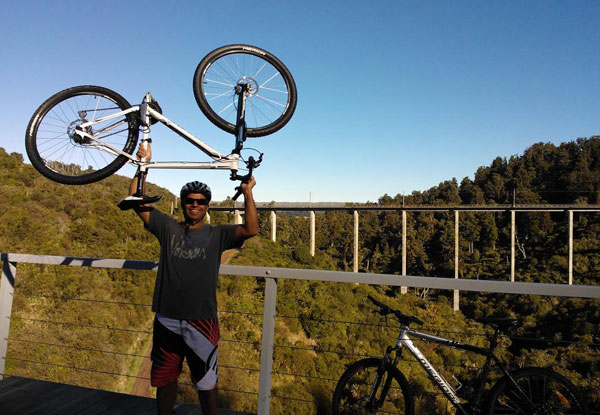 Tongariro Hike & Bike Adventure Package