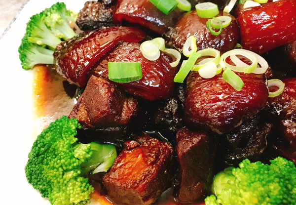 Three Chinese Dishes for Two People incl. Two Bowls of Rice