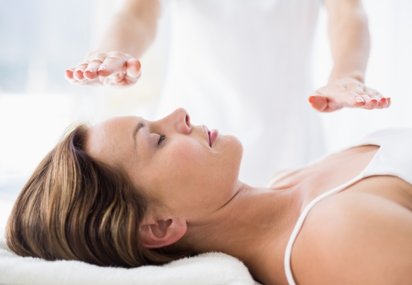 One-Hour Reiki Session for One Person incl. $10 Return Voucher