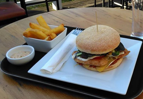 Combo Burger Meal incl. Side & Soft Drink for One Person - Options for Two or Four People