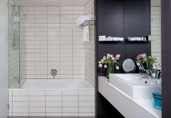 Luxury 4.5-Star Wellington Stay for Two Adults in a Superior or City View King Room incl. Drinks on Arrival, Daily Buffet Breakfast, Pool, Gym & Sauna Access, & Late Checkout - Options for Midweek & Weekend Stays - Stay Up to 3 Nights - Up to 59% Off