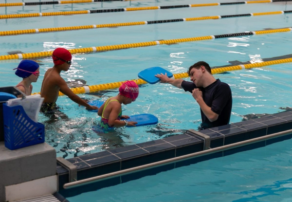 Learn to Swim at Kings Swim School - Options for Children (Age 5+) or Babies & Pre-Schoolers - Choose 10 or 20 Lesson Programme