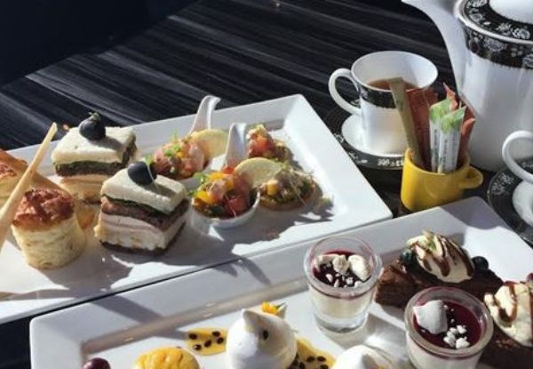 High Tea for Two People incl. Tea or Coffee - Option to incl. Bubbles