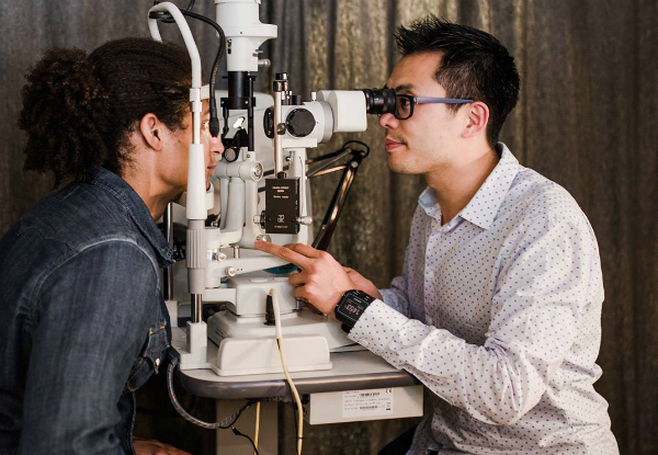 Full Optometry Appointment incl. Retinal Photography for One Person - Valid at Two Locations