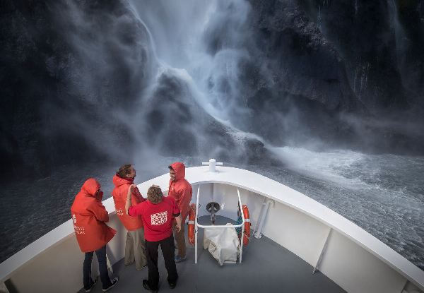 Milford Sound Coach & Nature Cruise incl. Lunch Departing from Queenstown & A Spirit of Queenstown Lake Wakatipu Cruise - Options for up to Four People