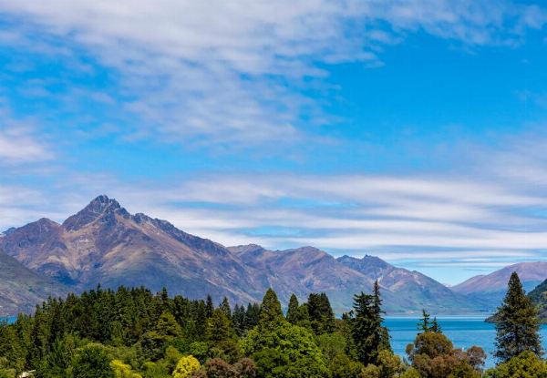 Four Star, One-Night Queenstown Getaway for Two People in a Standard Room incl. Welcome Drink, Express Start Breakfast, Unlimited Wifi, Parking, Late Checkout - Options for Two or Three Nights incl. Apres-Ski Voucher