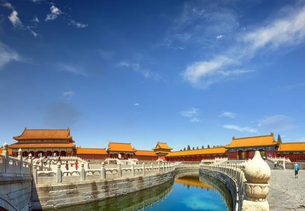 Per-Person Twin-Share 13-Day Treasures of China Tour, incl. International Flights, Domestic Transport, 4-5 Star Hotel Accommodation, English Speaking Guide, Sightseeings & Activities