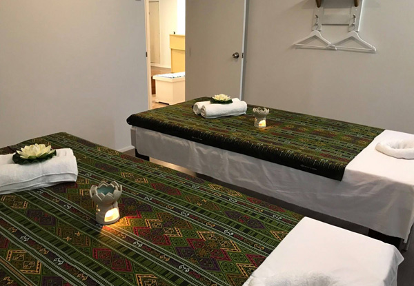 70-Minute Aromatherapy Massage with Hot Stone - Options for Couples & Traditional Thai Massage