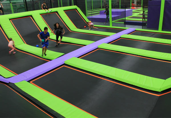 60-Minute Tramp Park Entry incl. Non-Slip Socks - Option for up to Four People