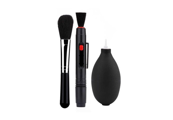 Nine-in-One Professional Cleaning Kit for DSLR Camera