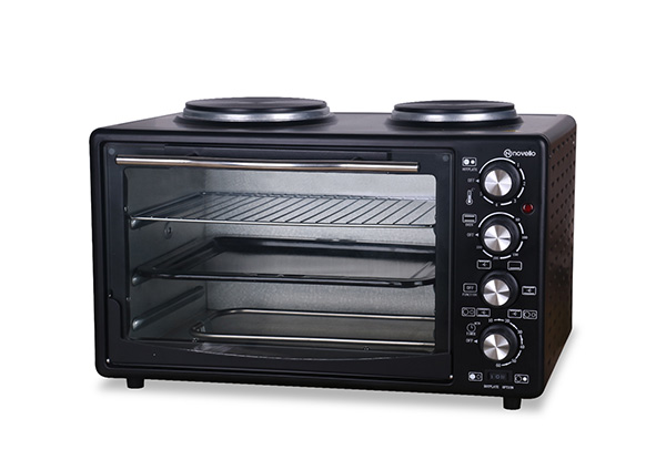 Oven with Hot Plates