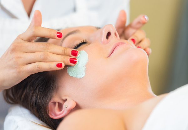 60-Minute Deep Hydration Facial for One Person incl. Scalp & Arm Massage - Option for Two People
