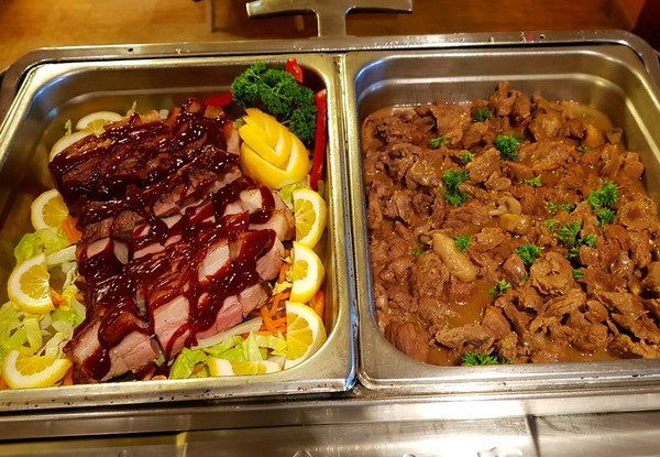 Great Taste Dinner Buffet for Two Adults incl. Options for up to Six Diners