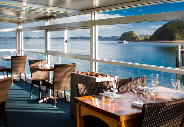 $35 for a Paihia Lunch or Dinner for Two incl. One Main Course Per Person – Options for up to Eight People