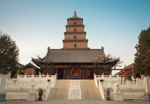 Per Person Twin Share Eight Night China Highlights Tour incl. Accommodation, English Speaking Guide & Activities