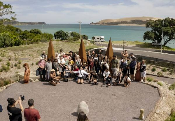 Walk in the Footsteps of Kupe: 60-Minute Interactive Multi-Sensory Guided Tour - Options for Two Adults or Family of Four