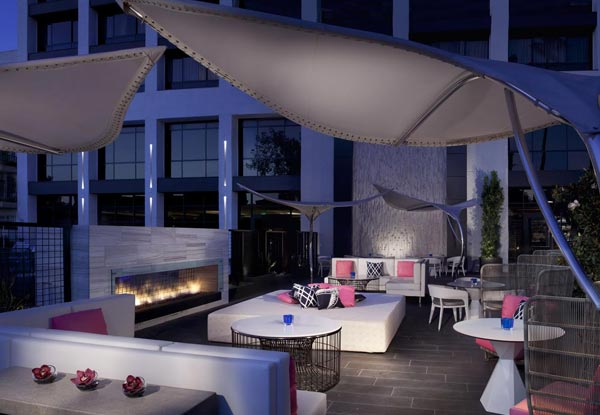 Five-Night Beverly Hills Getaway, Staying at the Beverly Hills Marriott incl. 24-Hour Hop-On Hop-Off Tour