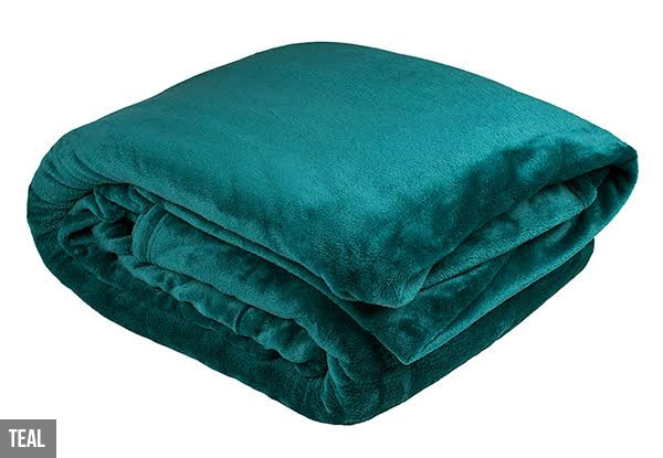 Bambury Ultra Plush Blanket – Three Sizes & Five Colours Available