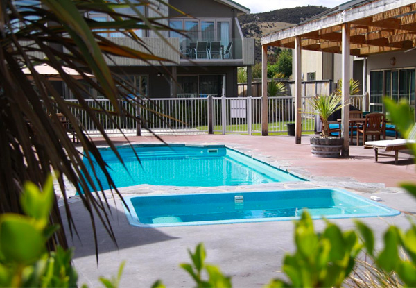 One-Night 4 Star Wanaka Getaway for Two People in a One-Bedroom Serviced Apartment incl. Parking, Late Check-Out, Hot Tub, Pool & Gym Access - Options for Two or Three-Night Stays & for Two or Three-Bedroom Apartments for up to Six People