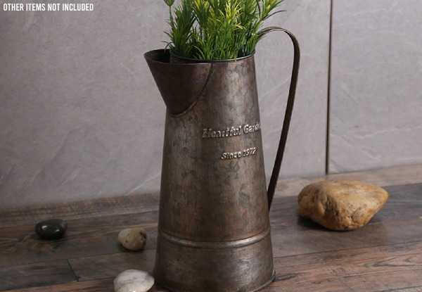 Retro Old Metal Teapot Flower Bucket