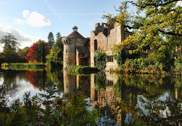 Per-Person, Twin-Share Seven-Day Tour of South East England incl. Entry to The Chelsea Garden Show, Boutique Accommodation, Transport, English Breakfast, Sightseeing, Activities & More