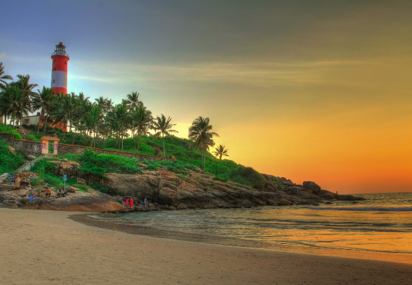 Per Person, Twin-Share 10-Night Journey of Kerala Tour, India incl. Accommodation, House Boat Cruise, Dance Show, English Speaking Guide, Sightseeing & More