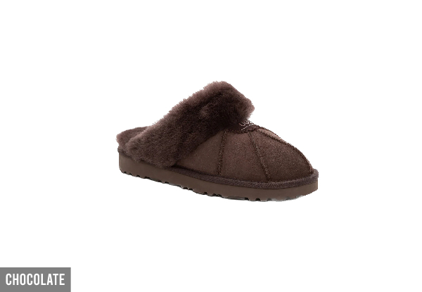 Ugg Dion Unisex Sheepskin Slippers - Available in Two Colours & Four Sizes