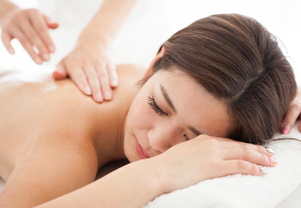 60-Minute Therapeutic Massage incl. Herbal Foot Spa & Oil - Option for Relaxation Massage