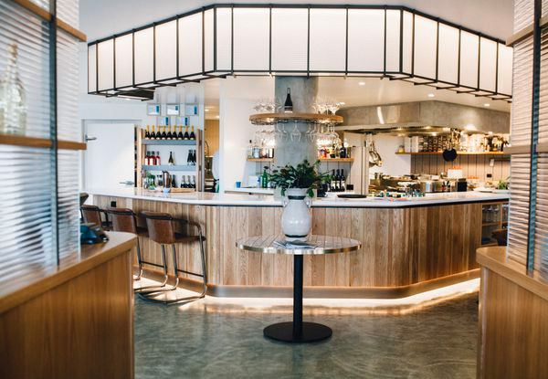 Premium Three-Course Lunch at Earl for Two People – Option for Four, Six or Eight People - Valid Wednesday to Saturday from 1st December