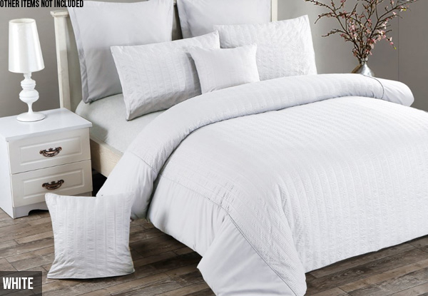 Seersucker Duvet Cover Set - Three Sizes & Five Colours Available with Free Delivery