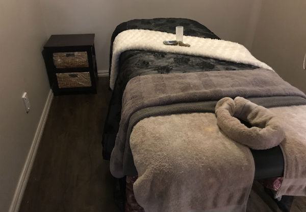 120-Minute Pamper Package for One Person incl. Back Scrub, Massage, Facial & Mani or Pedi