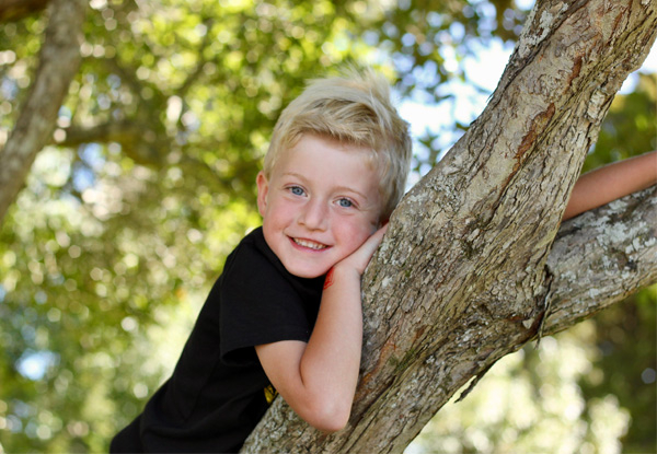 Professional Photo Shoot For Kids incl. Ten Digital Prints